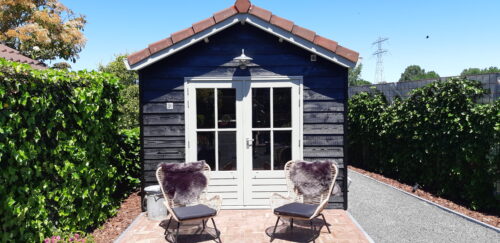 Guesthouse met stoeltjes