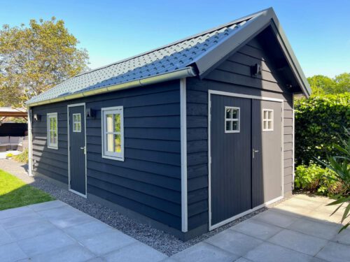 Prefab dubbelwandige schuur.